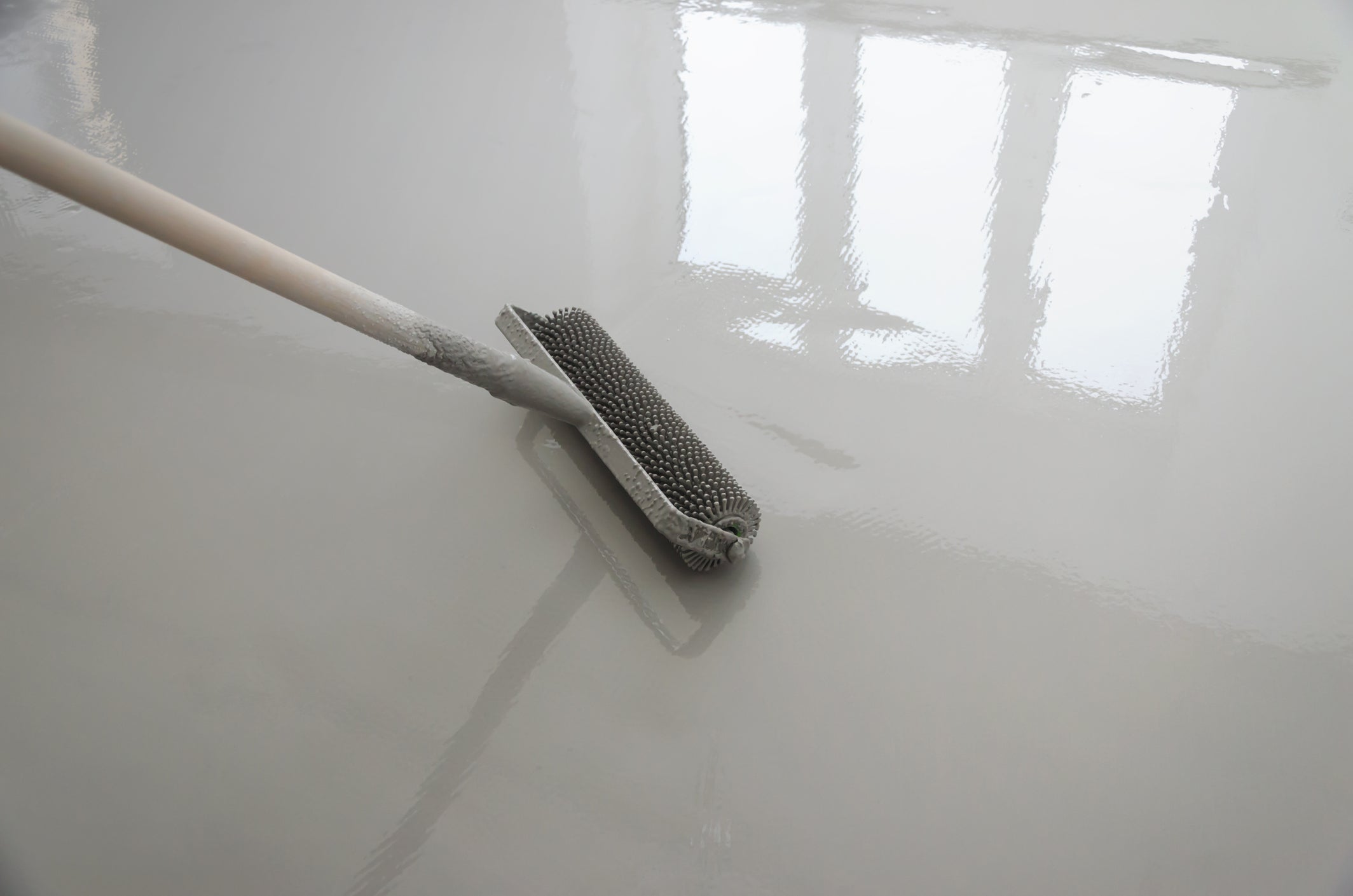 Rullo Frangibolle a spuntoni per resina epossidica da cemento massetto calcestruzzo  PL200 25 cm e 40 cm  