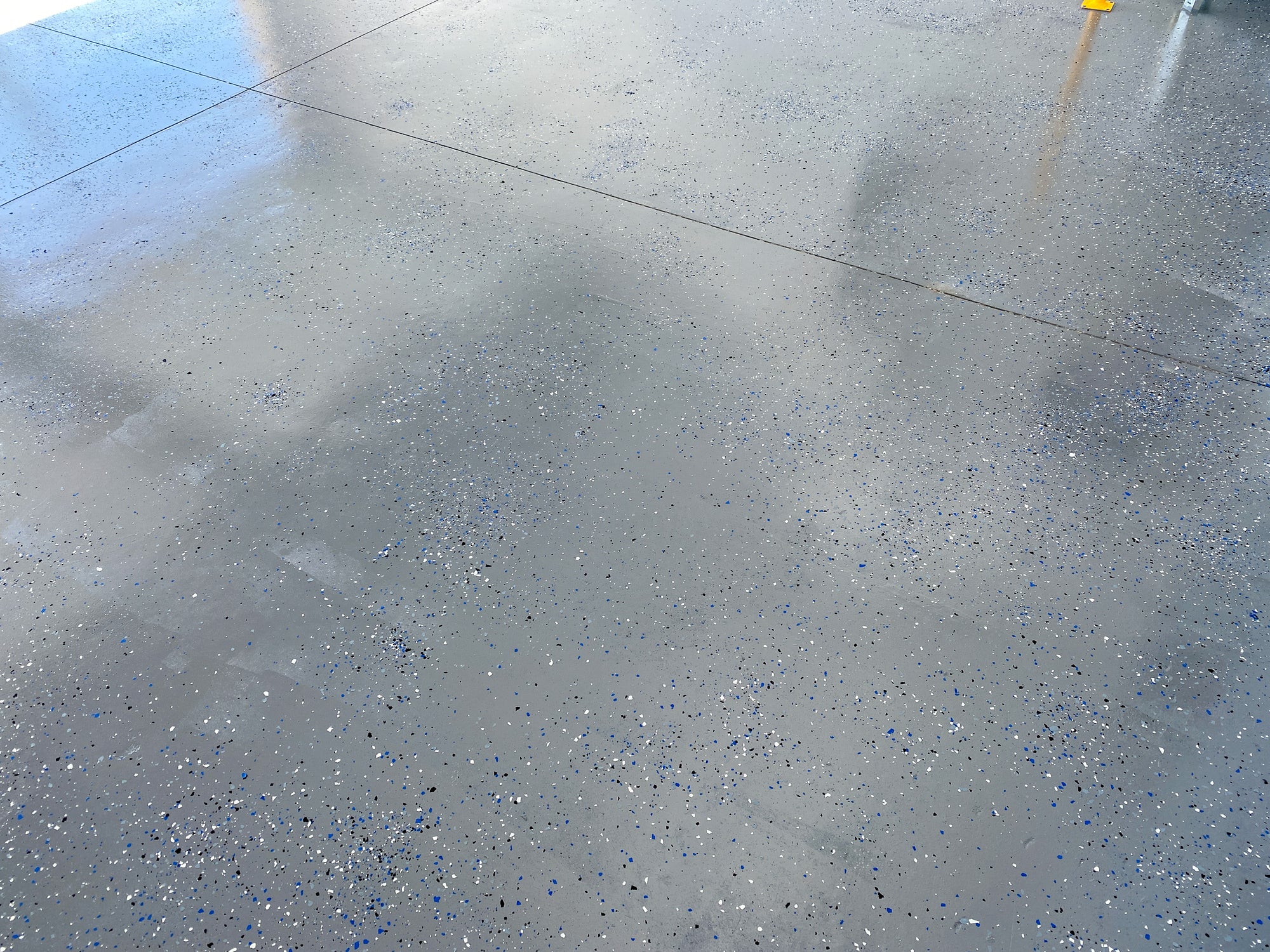 Scaglie di colore per rivestimento di pavimenti in resina epossidica pezzi colorati 0,5-5Kg